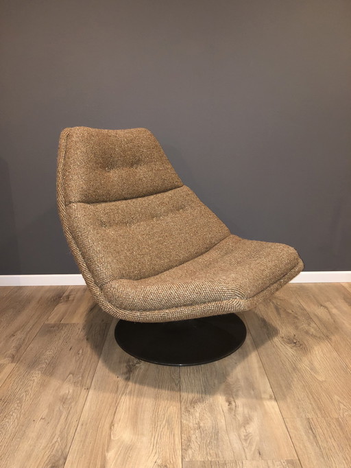 Vintage Artifort F511