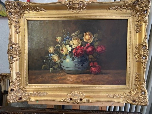 Tilly Moes - Nature morte avec des roses dans un pot de Cologne