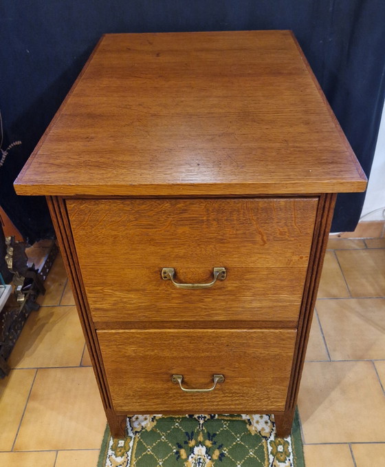 Image 1 of Armoire administrative à 2 tiroirs en chêne, 1950