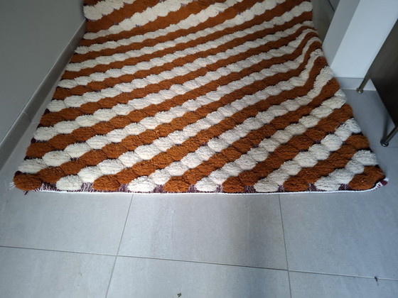 Image 1 of Magnifique tapis marocain Hoopolig brun et blanc