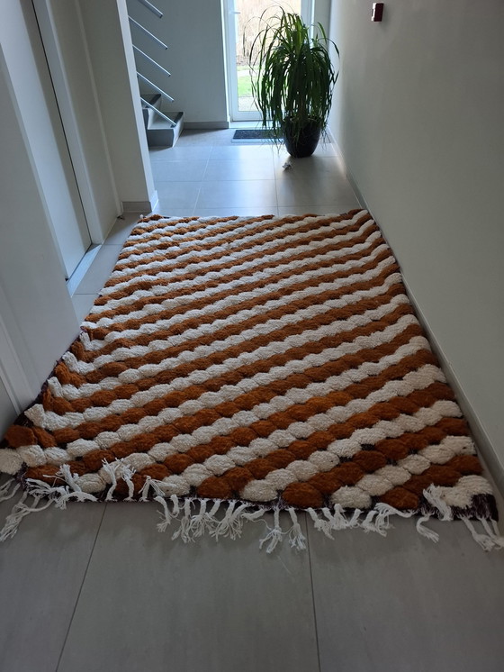 Image 1 of Magnifique tapis marocain Hoopolig brun et blanc