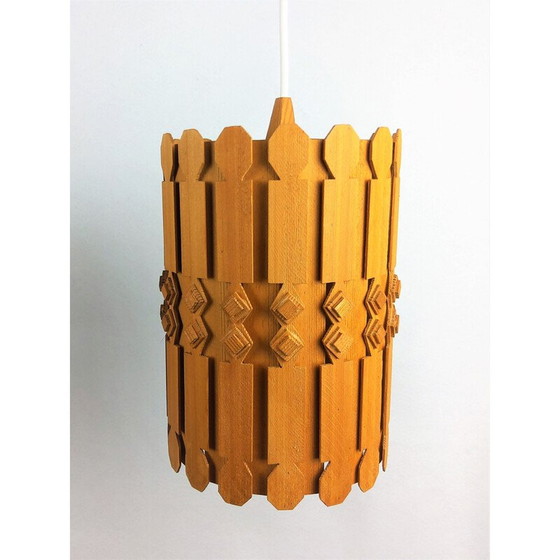 Image 1 of Ensemble de 3 lampes suspendues en pin de style scandinave 1960