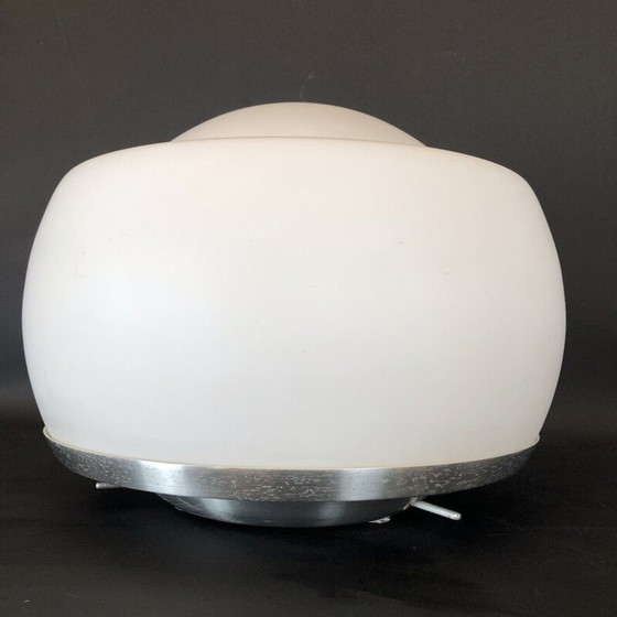 Image 1 of Lampe de table vintage en verre opalin par Pia Guidetti Crippa pour Lumi Labeled Italie 1970