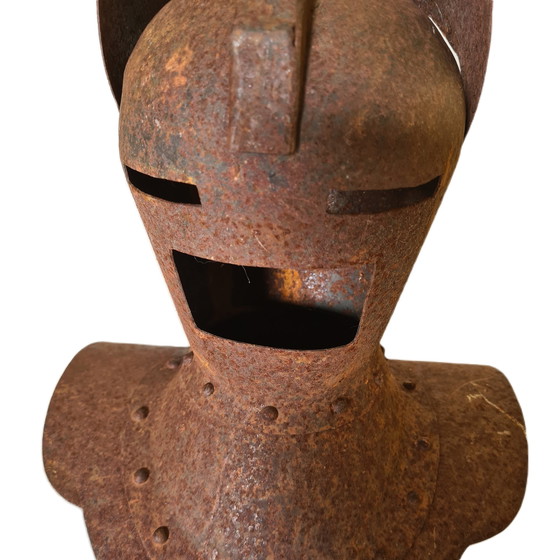 Image 1 of Casque de chevalier en métal français, circa 1970