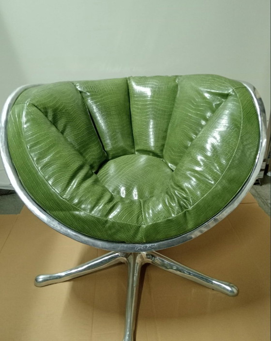 Image 1 of Fauteuil Nervure Quasar Khanh