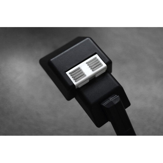 Image 1 of Lampe de bureau vintage en plastique noir avec horloge par Wojciech Dybek pour Polamp Pułtusk, 1987.