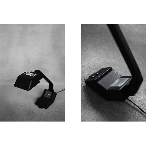 Image 1 of Lampe de bureau vintage en plastique noir avec horloge par Wojciech Dybek pour Polamp Pułtusk, 1987.