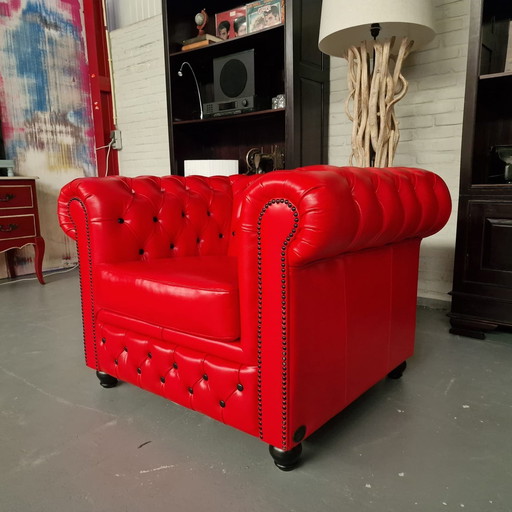 Brighton 1-Seater Classic Chesterfield Armchair - Rouge avec boutons noirs, cuir