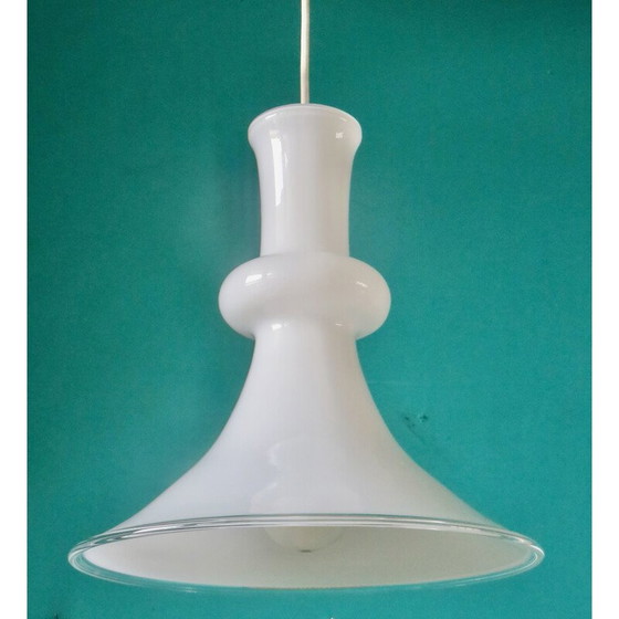 Image 1 of Lampe suspendue "Etude" en verre opalin par Mickael Bang pour Holmegard, Danemark 1972