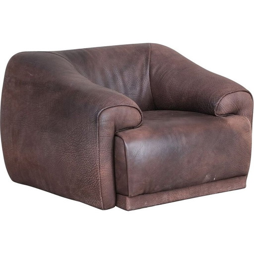 Fauteuil en cuir de buffle du milieu du siècle, Suisse 1970