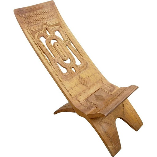 Chaise vintage ethnique africaine en bois de teck taillé à la main