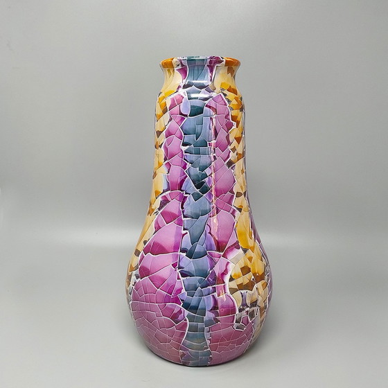 Image 1 of 1990S Vase étonnant Giuseppe Locci Polycrome Craquelé en céramique de Sardaigne. Fabriqué en Italie