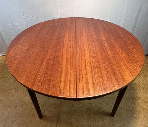 Mid Century Retro Vintage Teck Round Extending Dining Table By Mcintosh 1960