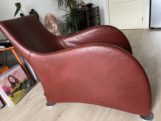 Image 1 of Fauteuil Loge de Montis en cuir brun rouge