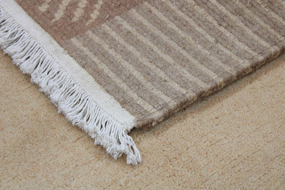 Image 1 of Tapis moderne Népal 240 X 170 cm