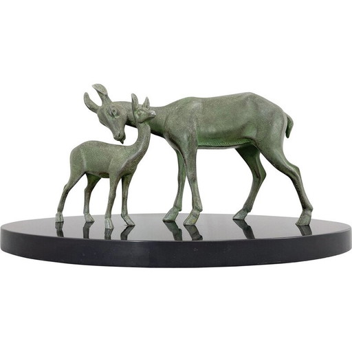 Sculpture Vintage Art Déco d'un chevreuil avec un faon
