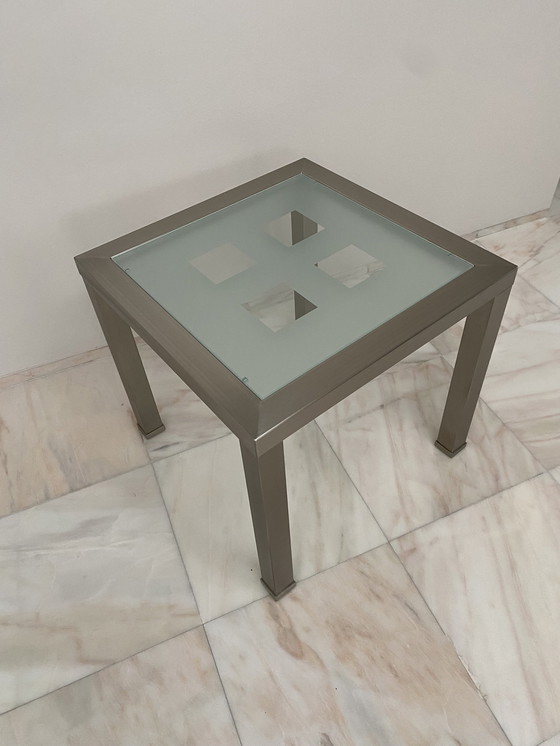 Image 1 of Table d'appoint en acier inoxydable avec plateau en verre