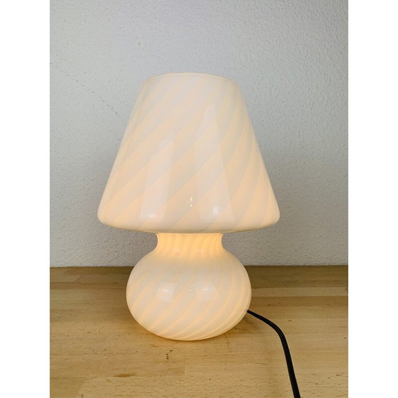 Image 1 of Lampe champignon vintage en verre blanc de Murano, 1970