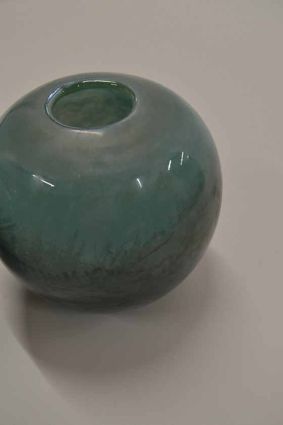 Image 1 of Vase en verre // Bleu clair grand