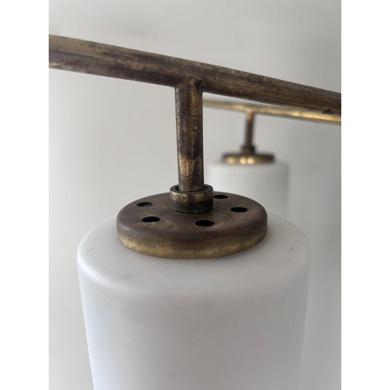 Image 1 of Plafonnier vintage à 5 branches en laiton et opaline, Italie 1950