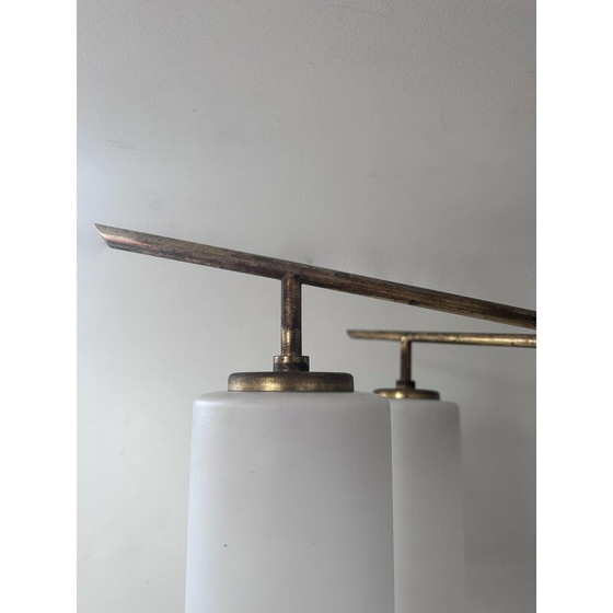 Image 1 of Plafonnier vintage à 5 branches en laiton et opaline, Italie 1950