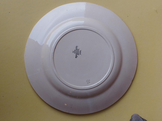 Image 1 of Digoin Sarreguemines-Art De La Table-Vaisselle Ancienne-Pièce De Forme-Plat De Service-Très Grande Assiette-Rose - D : 31 Cm