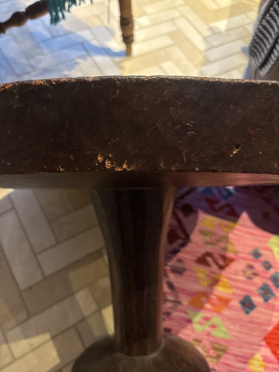 Image 1 of Table basse ancienne Oromo éthiopienne à partir d'une pièce de bois