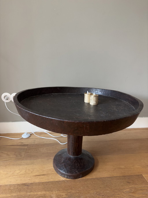 Table basse ancienne Oromo éthiopienne à partir d'une pièce de bois