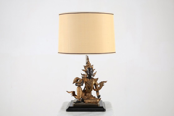 Image 1 of Lampe de table Bouddha assis en bronze doré