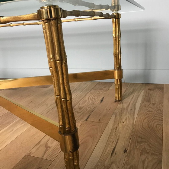 Image 1 of Table basse vintage en bronze et verre