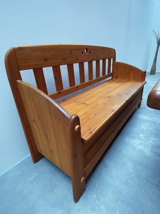 Image 1 of Wasa Ensemble de salle à manger Table, banc & 4 chaises en pin massif 1994