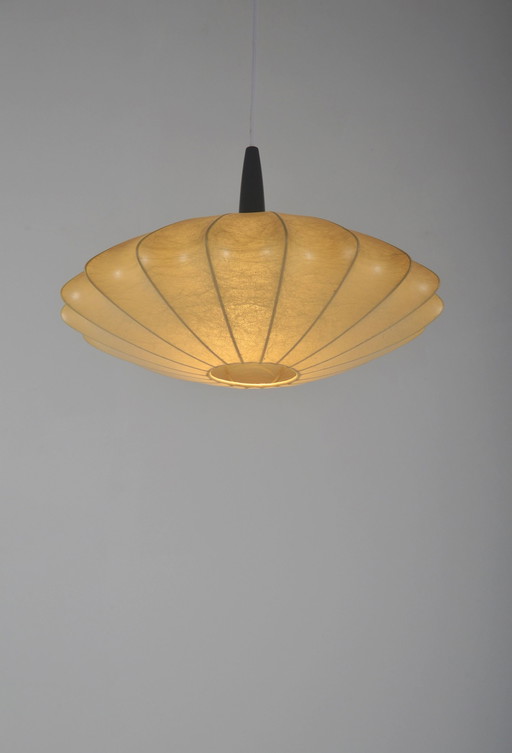 Lampe pendante Cocoon en forme d'ovni, 1960s