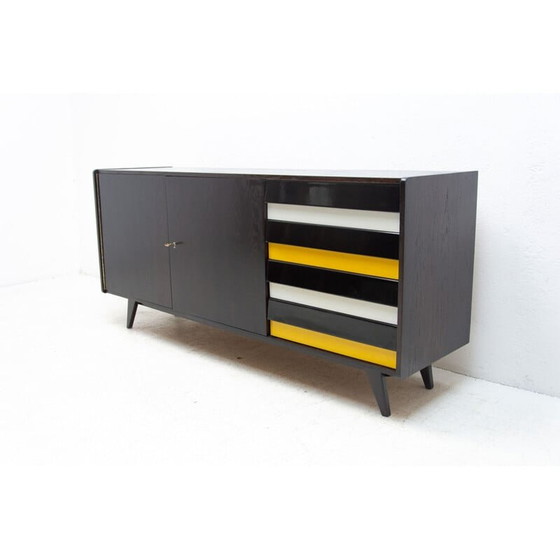 Image 1 of Buffet vintage modèle U-460 en bois de chêne teinté par Jiří Jiroutek pour Interiér Praha, 1960