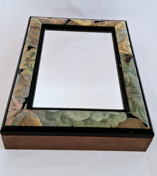 Boîte à clés vintage en bois avec miroir