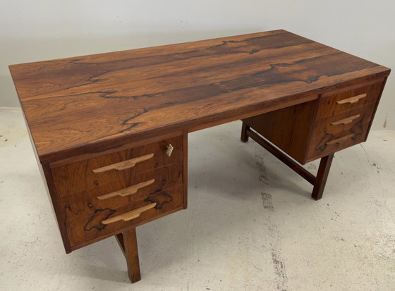 Image 1 of Bureau de direction danois vintage en bois de rose, 1960S