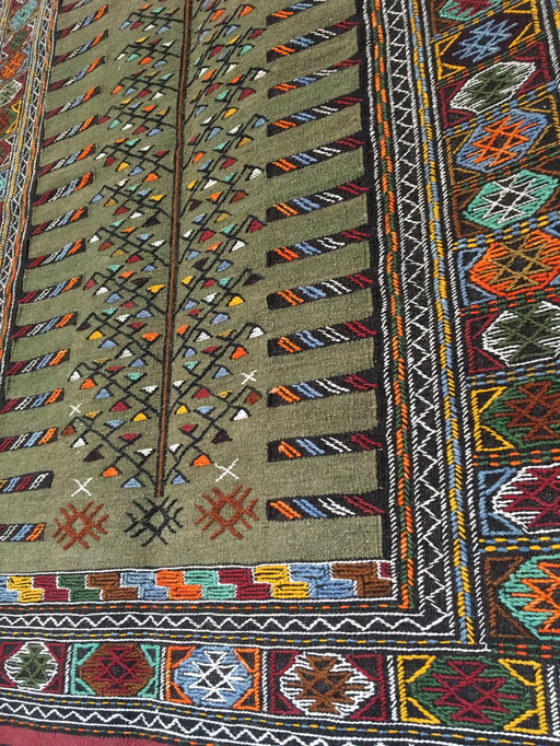 Kilim authentique tissé à la main