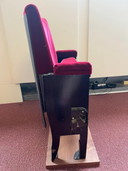 1x Chaise de théâtre vintage en velours