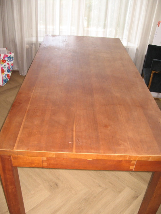 Image 1 of Table de salle à manger en merisier