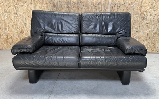 Image 1 of Jeune banque internationale