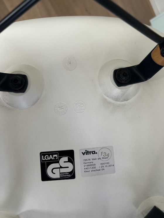 Image 1 of Fauteuil Eames DAW de Vitra