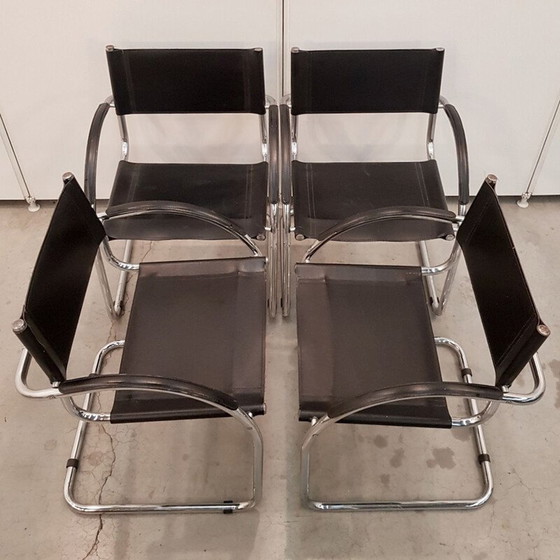 Image 1 of Ensemble de 4 fauteuils vintage noirs Mart Stam