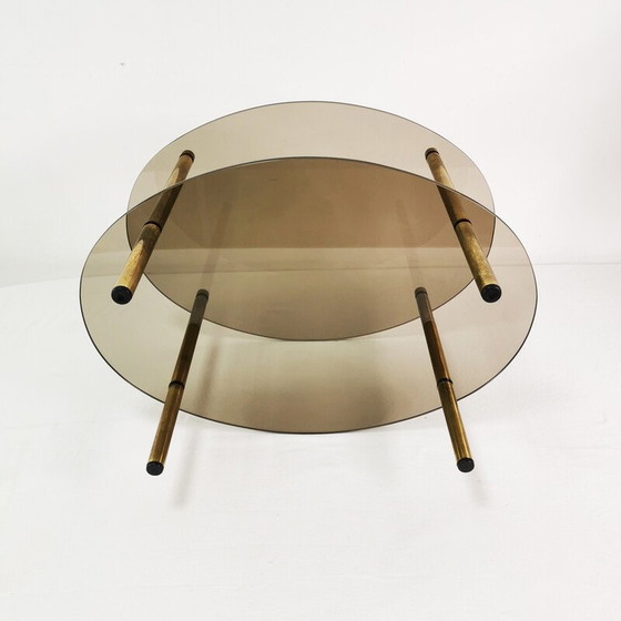 Image 1 of Table basse vintage minimaliste ovale en laiton et verre, Allemagne 1960