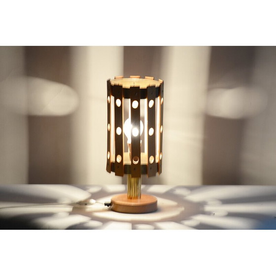 Image 1 of Lampe de table du milieu du siècle en bois de hêtre et laiton par Pokrok Zilina, Slovaquie Années 1960