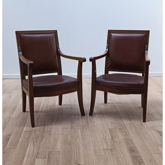 Image 1 of Fauteuil vintage en bois sculpté et cuir marron