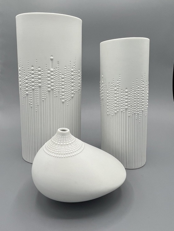 Image 1 of Vase cylindrique ovale en porcelaine Tapio Wirkkala pour Rosenthal Studio-Linie