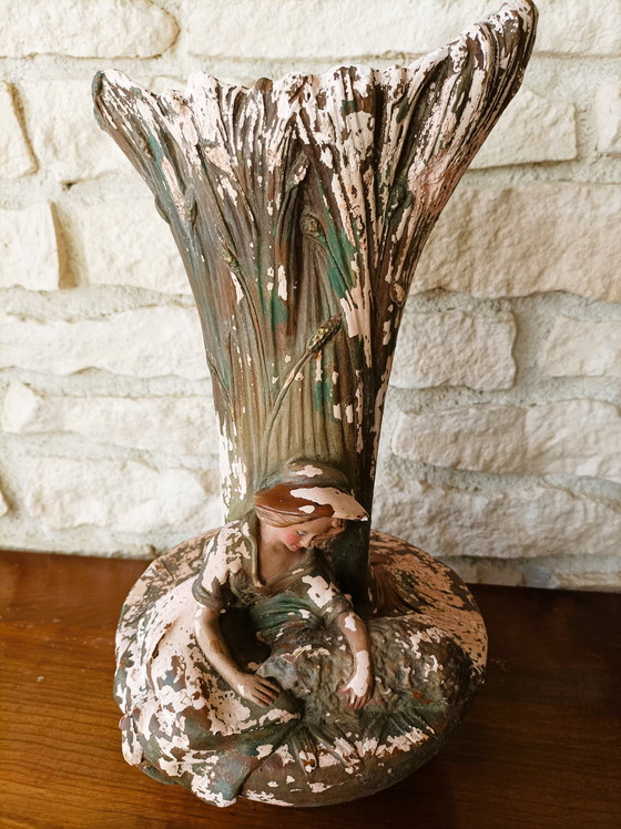 Image 1 of Vases Anciens en Plâtre