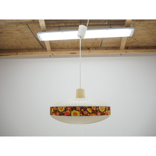 Lustre vintage en plastique par Ufo, Tchécoslovaquie 1960
