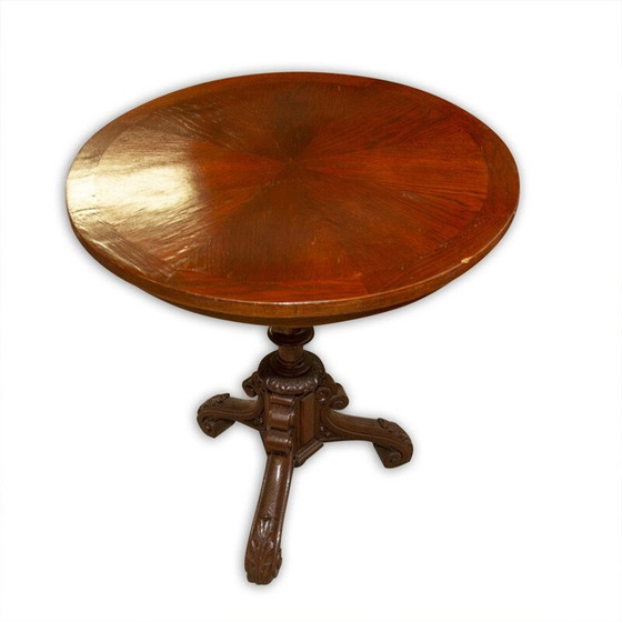 Image 1 of Table d'appoint en bois de chêne du milieu du siècle, Autriche-Hongrie 1915