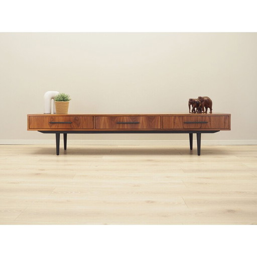 Buffet bas vintage scandinave en noyer