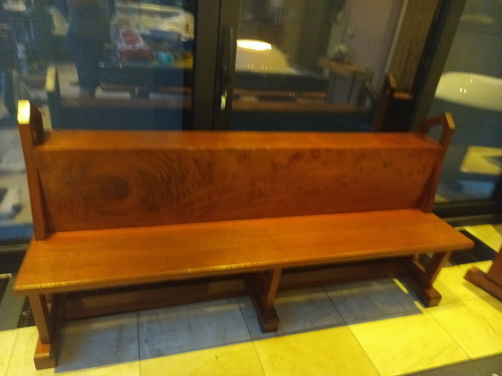 Image 1 of Banc en bois dur (église)